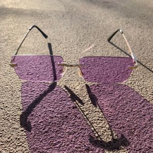 Purple Jimi Hendrix sunglasses 😎💜